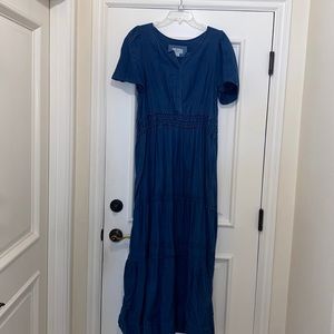 Anthroplogie Maeve Somerset Maxi in chambray blue. XL